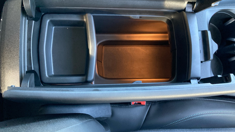 Peugeot 3008 1.6 Hybrid 225 Active Premium+ 5dr e-EAT8 Estate